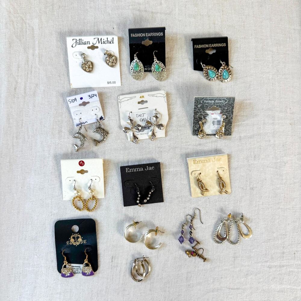 Lot 13 Pairs Costume Earrings Dangle Hoop Mixed Silver Gold Tone